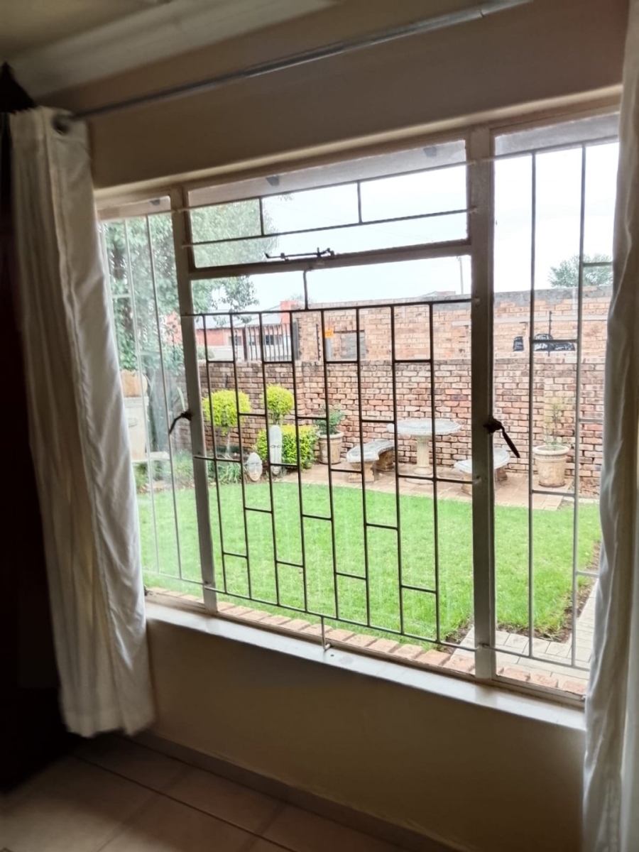 3 Bedroom Property for Sale in Meiringspark North West